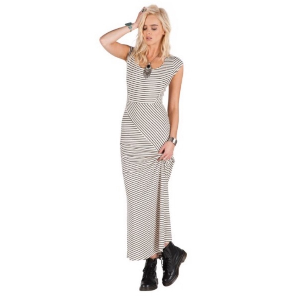 Volcom Sweet Nothing Maxi Dress
